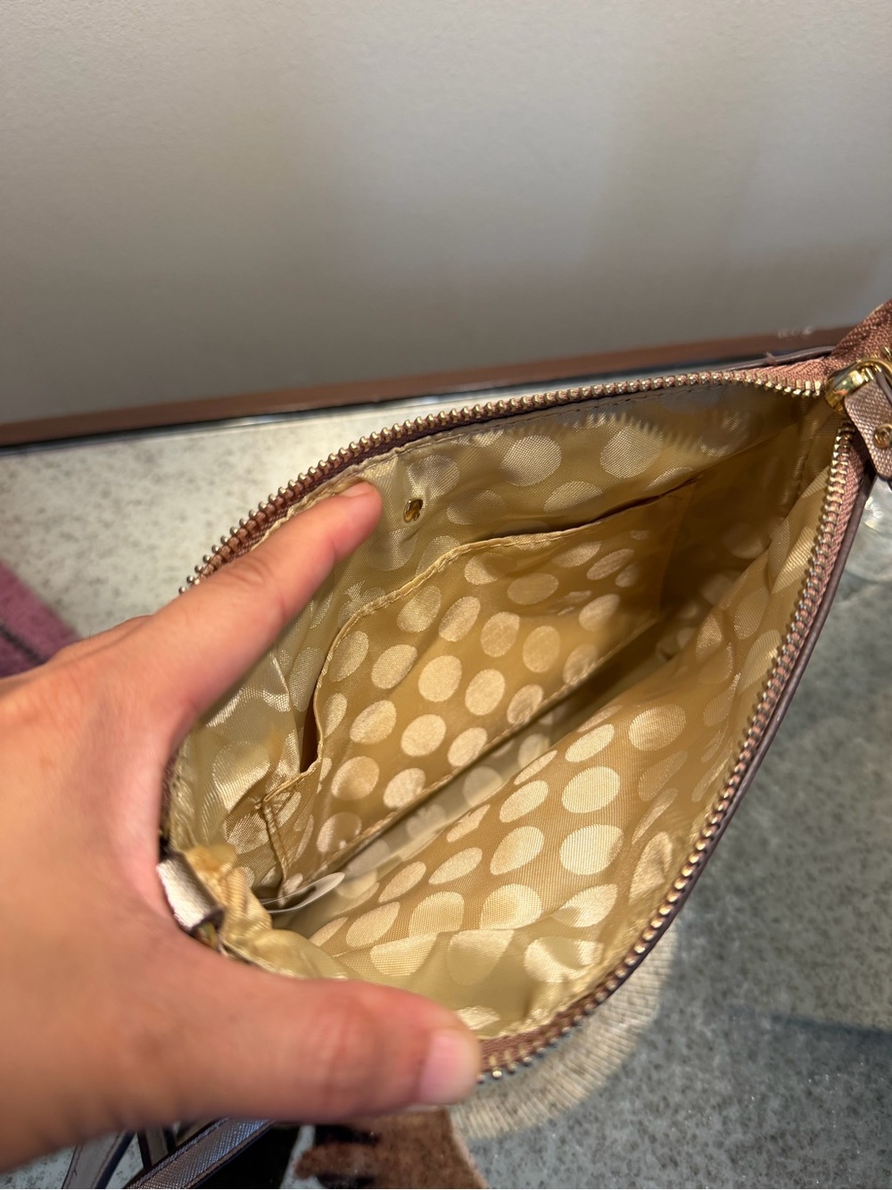 Kate Spade New York - Cedar Street Tenley Metallic Gold crossbody - Picture 6 of 7